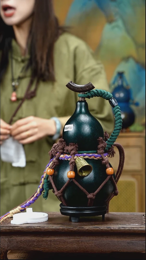 YM078复古网兜款天然酒葫芦（一物一拍）