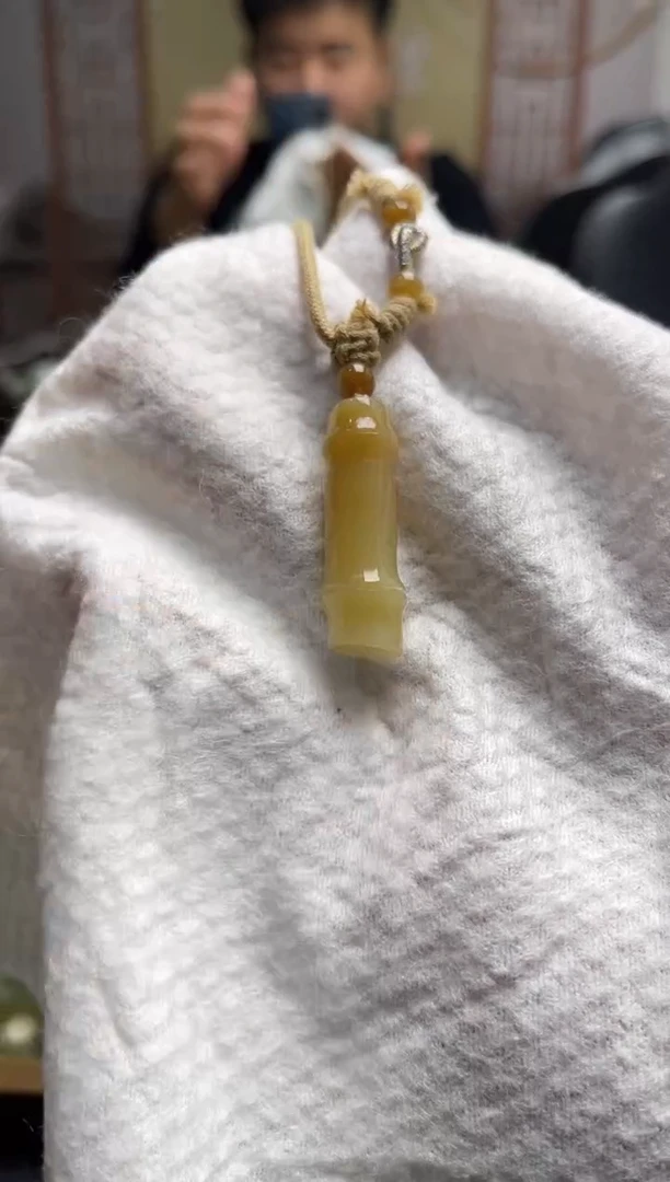 颈饰未镶嵌和田玉竹节