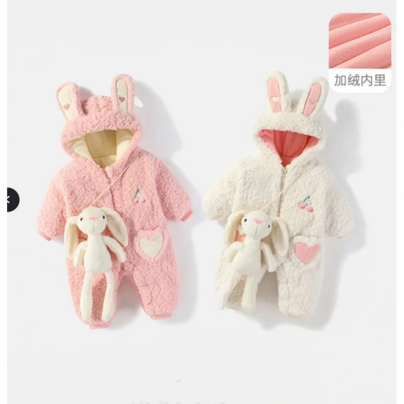 爱心卡通厚棉哈衣婴幼儿衣服冬装宝宝连体衣带帽秋冬款爬服外出服