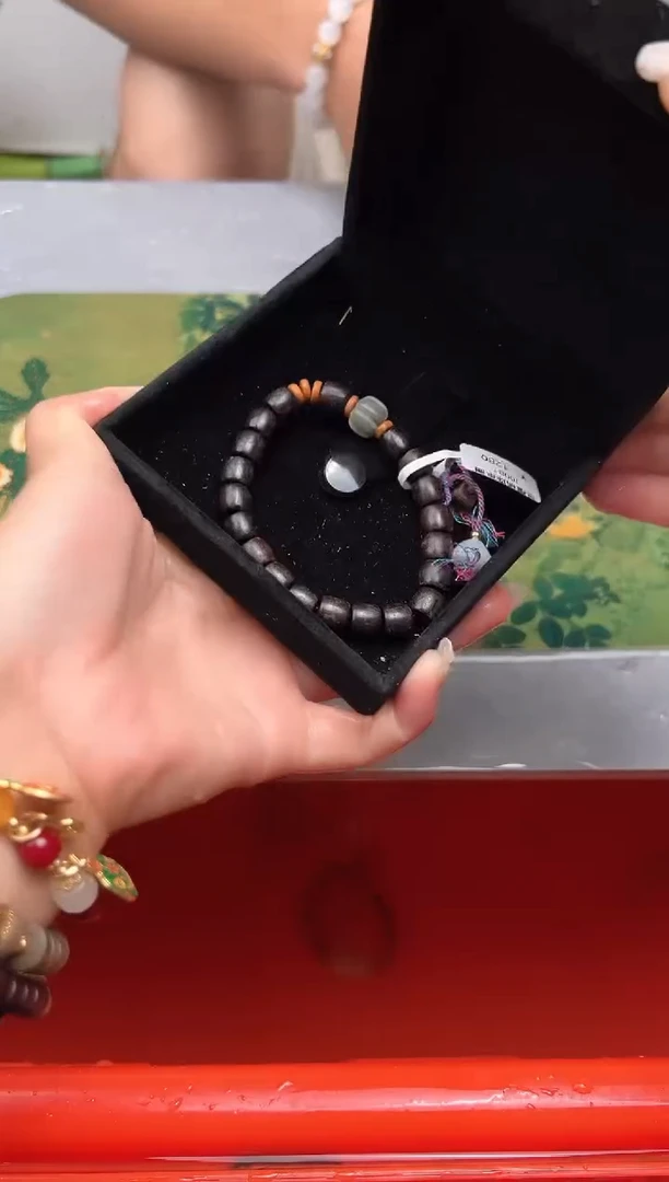 精品手串 无礼盒