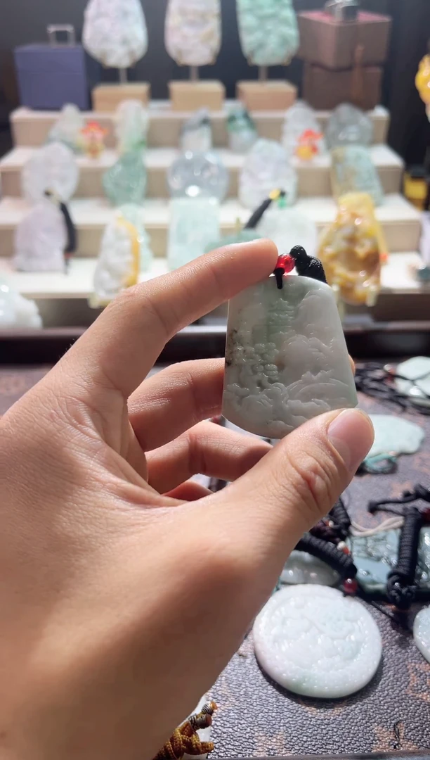 颈饰未镶嵌翡翠97