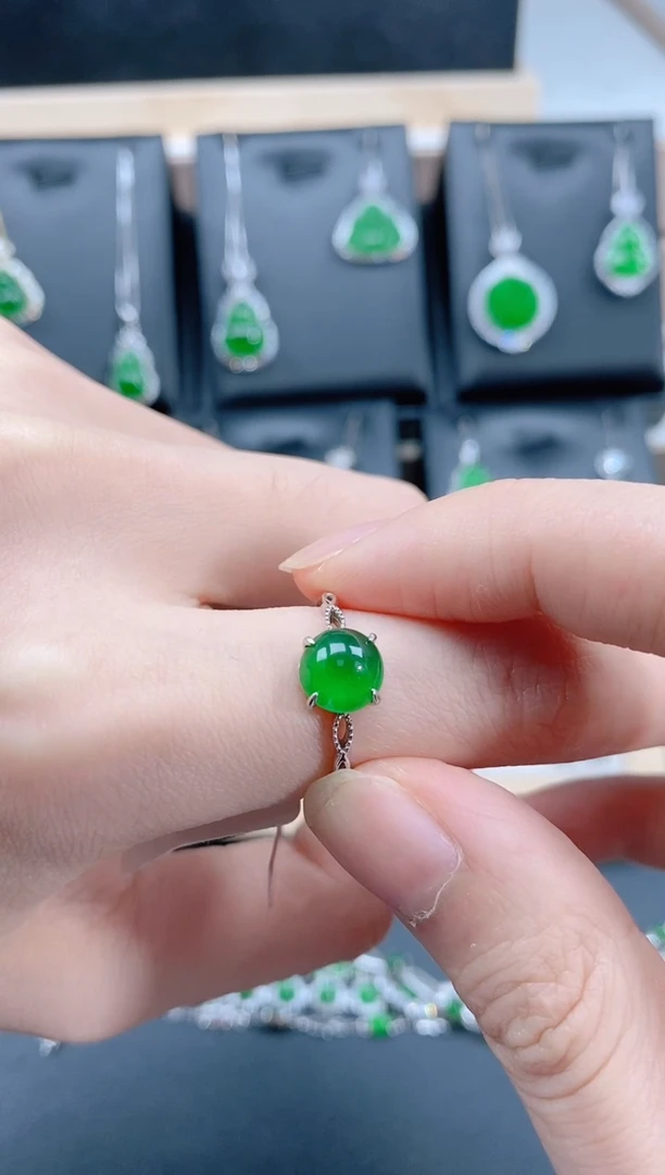 银S925镶嵌戒指翡翠天然翡翠