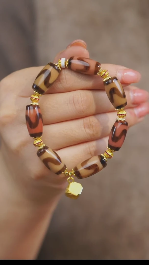 【闪购商品】玛瑙/玉髓手串未镶嵌多样性发一