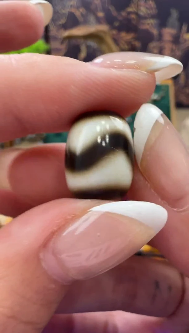 合金颈饰玛瑙/玉髓（覆膜）88.（微瑕）