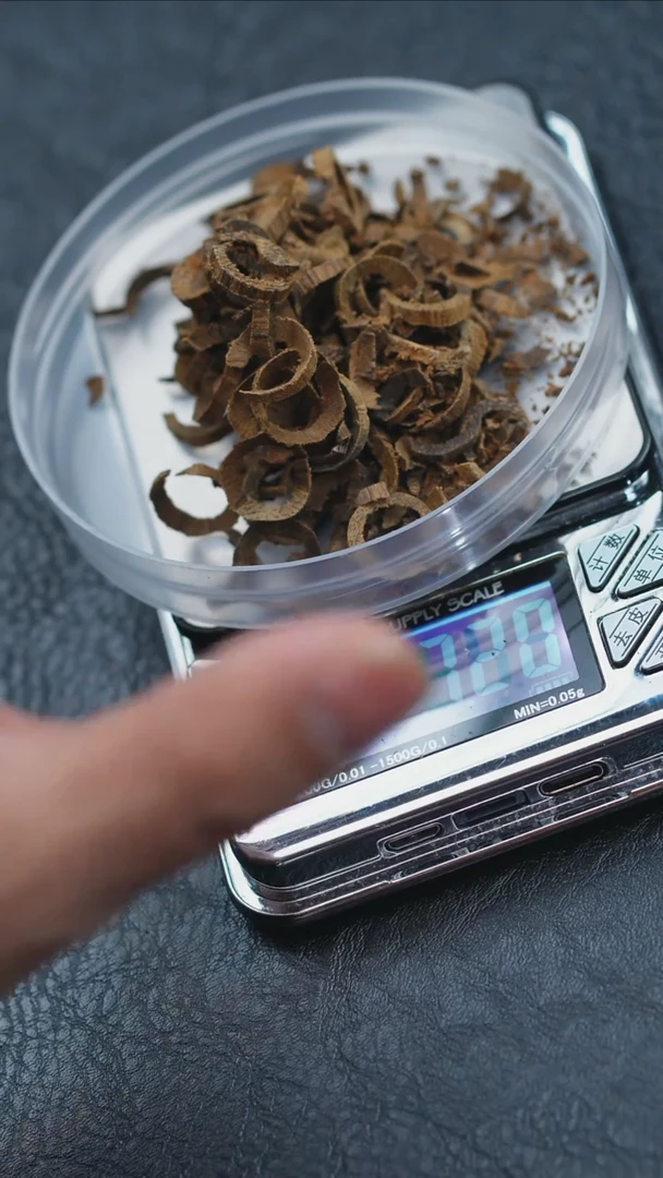 【闪购商品】沉香沉香碎屑文莱黑棋楠甜甜圈7克