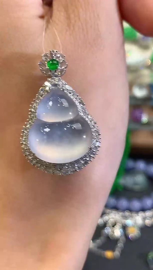 吊坠(不含链)18K金镶嵌翡翠a71