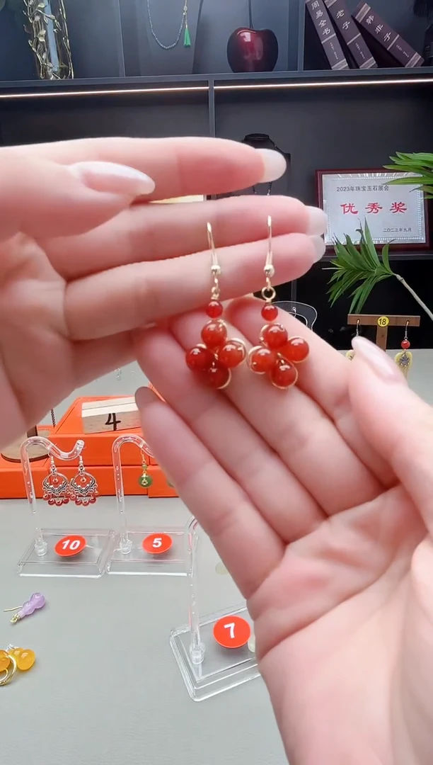 未镶嵌耳钉玛瑙/玉髓221