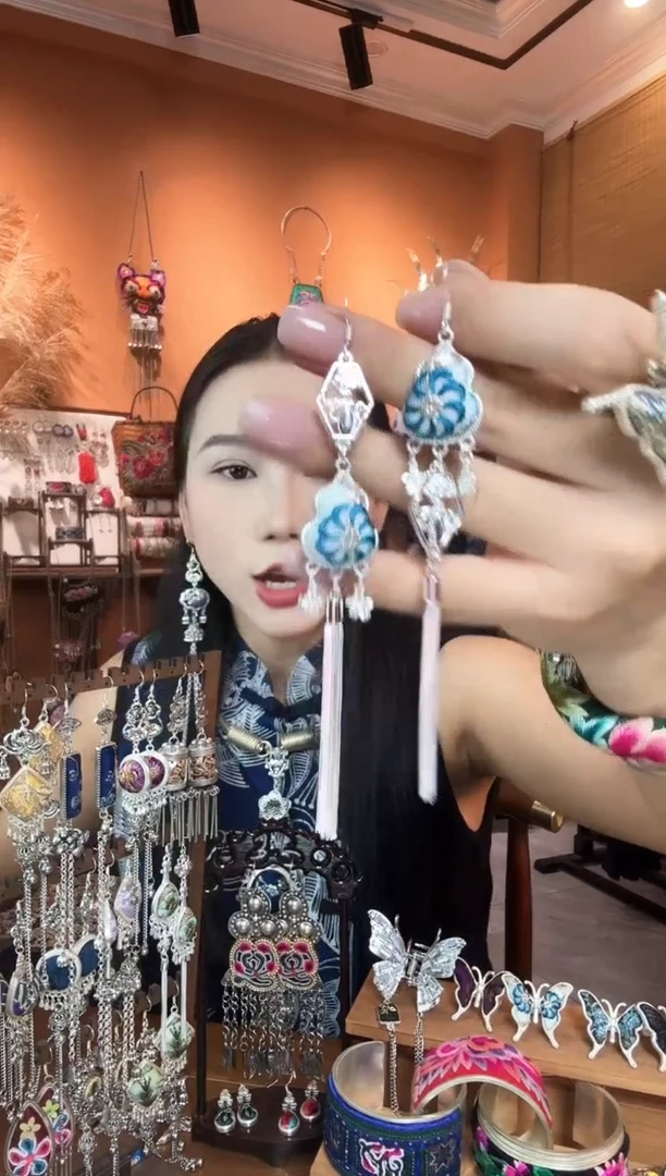 刺绣纯手工民族风耳环