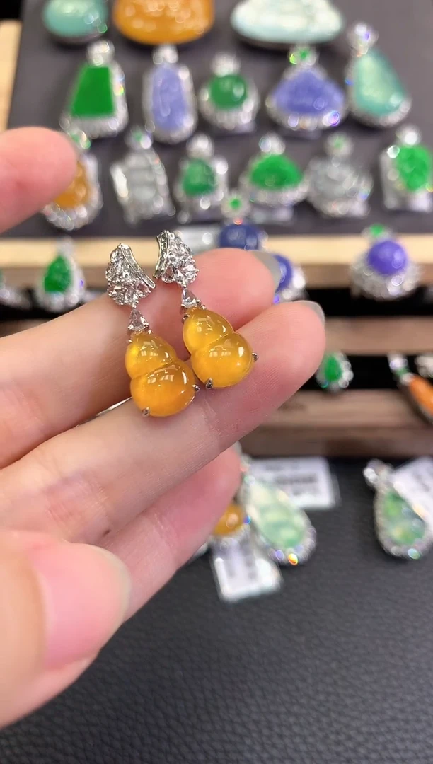 翡翠18K金镶嵌耳饰春日珠宝 D63