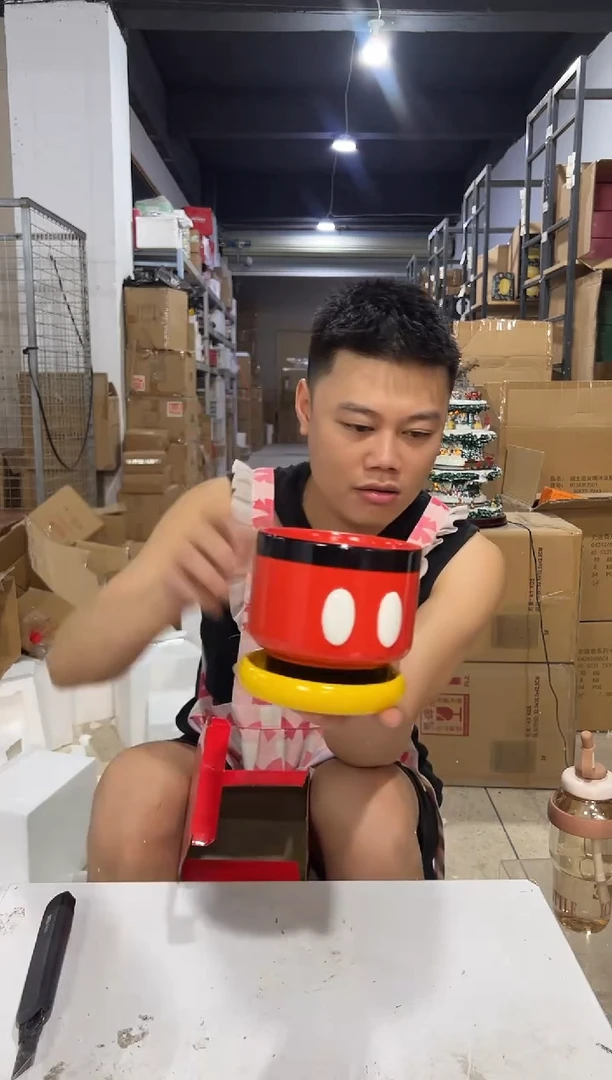 瓷片原盒米奇花盆陶瓷