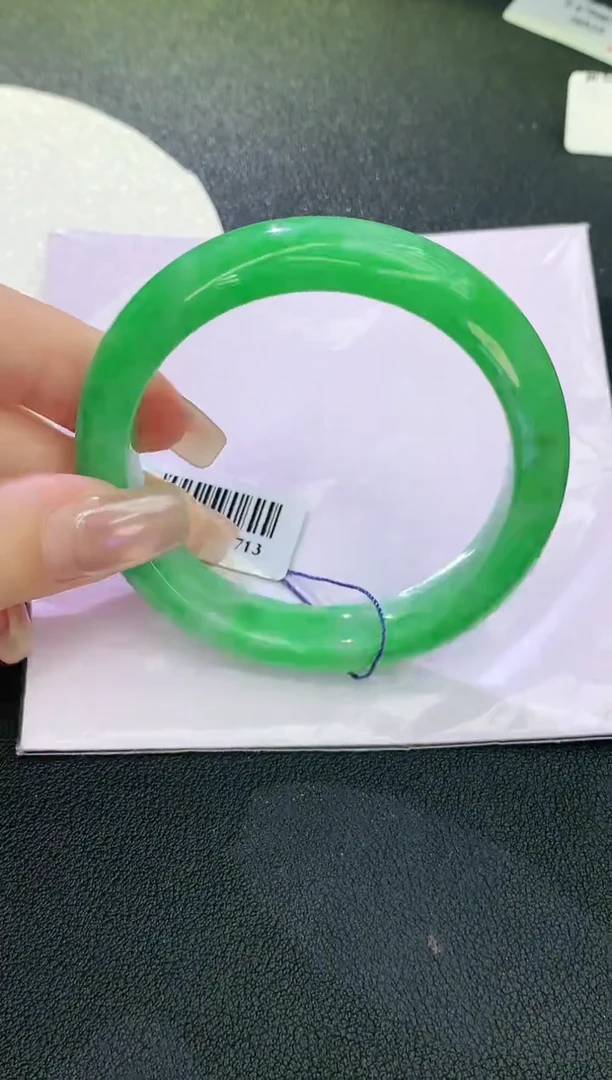 未镶嵌手镯翡翠赠礼盒证书 麦麦