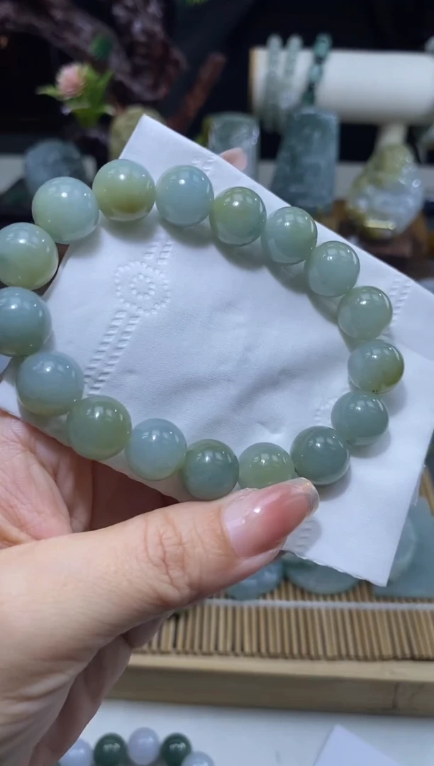 颈饰未镶嵌翡翠翡翠0104036