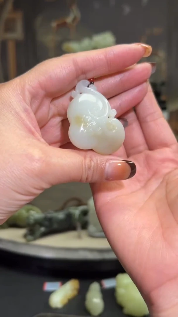 未镶嵌和田玉挂件挂件