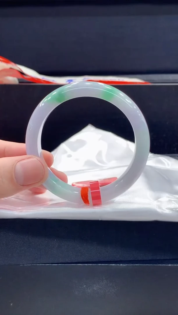 未镶嵌手镯翡翠翡翠手镯