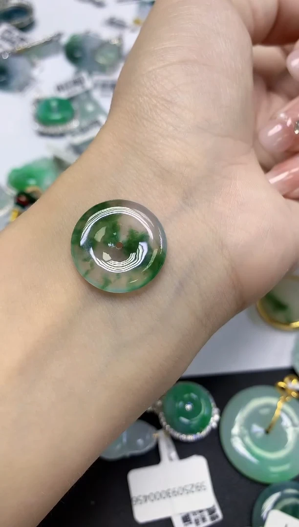 颈饰未镶嵌翡翠天然缅甸翡翠A货百元以上9元证书费自理