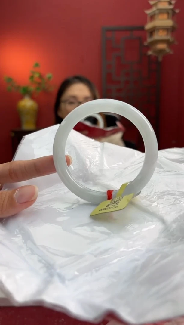 未镶嵌手镯翡翠翡翠手镯7