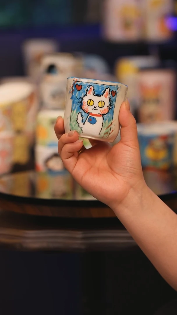 【闪购商品】摆件景德镇釉下彩绘设计师款式陶瓷