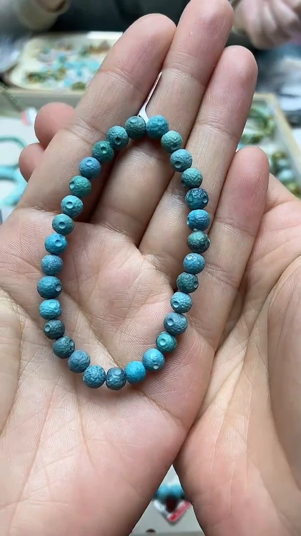 未镶嵌绿松石手链95