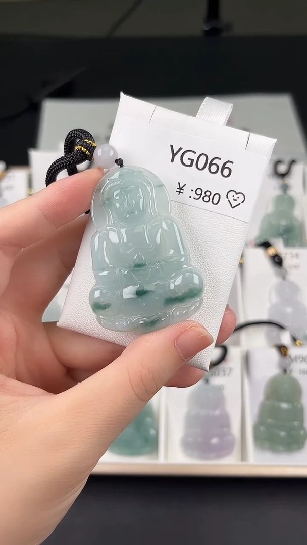 翡翠未镶嵌颈饰YG066飘花观音