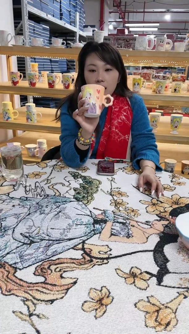 【闪购商品】瓷L030-------------