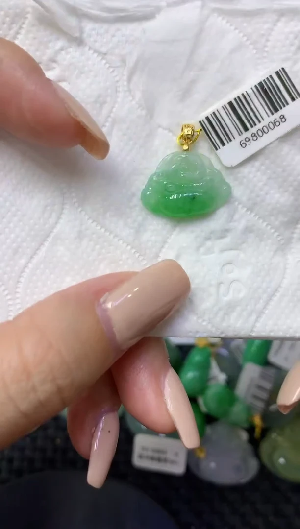 颈饰未镶嵌翡翠天然缅甸翡翠A货