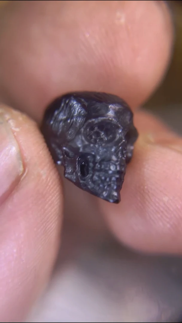 未镶嵌1玛瑙/玉髓GC-黑二全竖 多样性发货，发其一