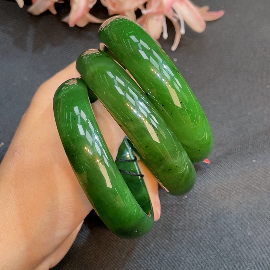 18丨和田玉手镯圈口59-61丨多样性发一