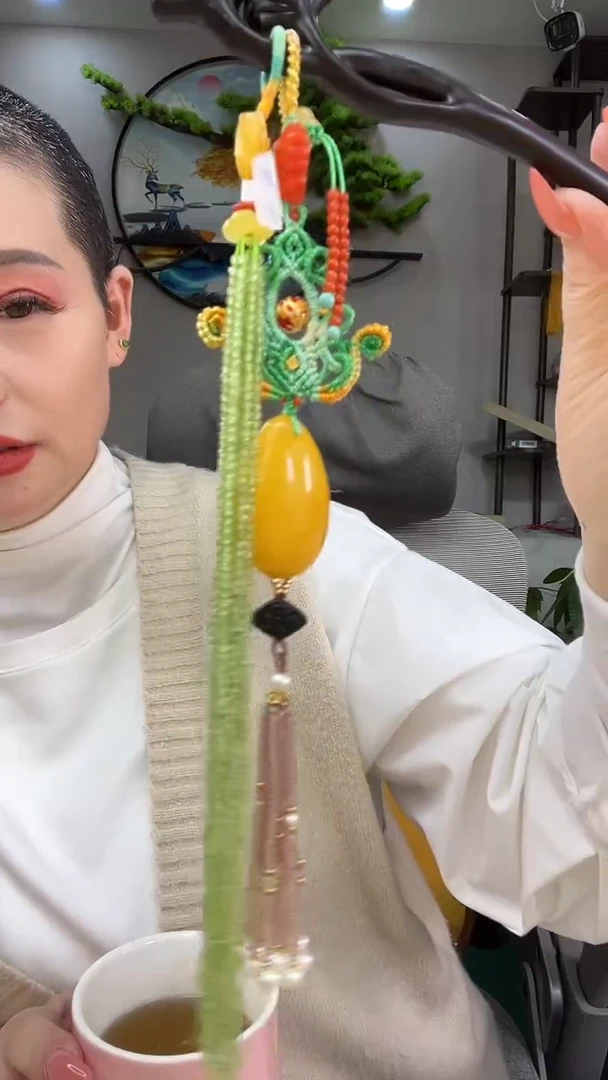 琥珀颈饰未镶嵌项链