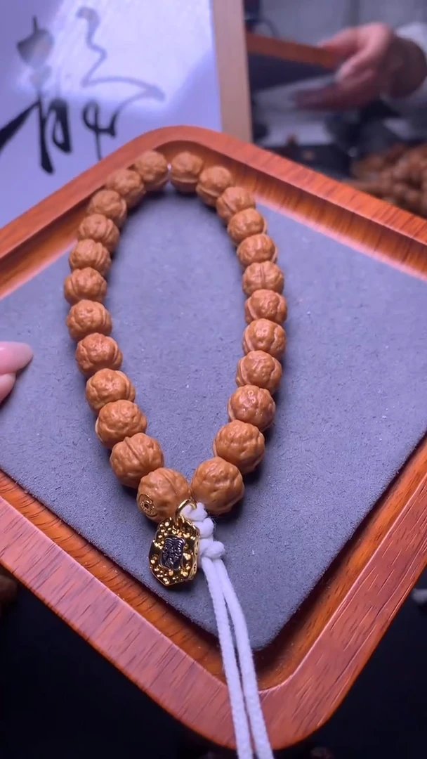 【闪购商品】猴头核桃手串11蟾总