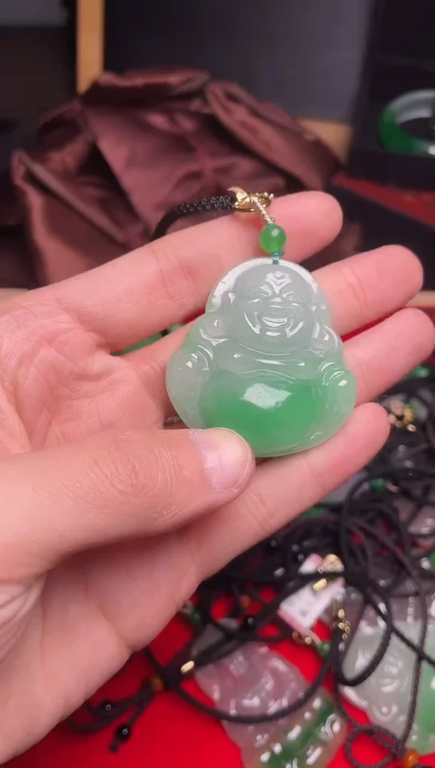 未镶嵌佛公石英质玉小景推荐X054