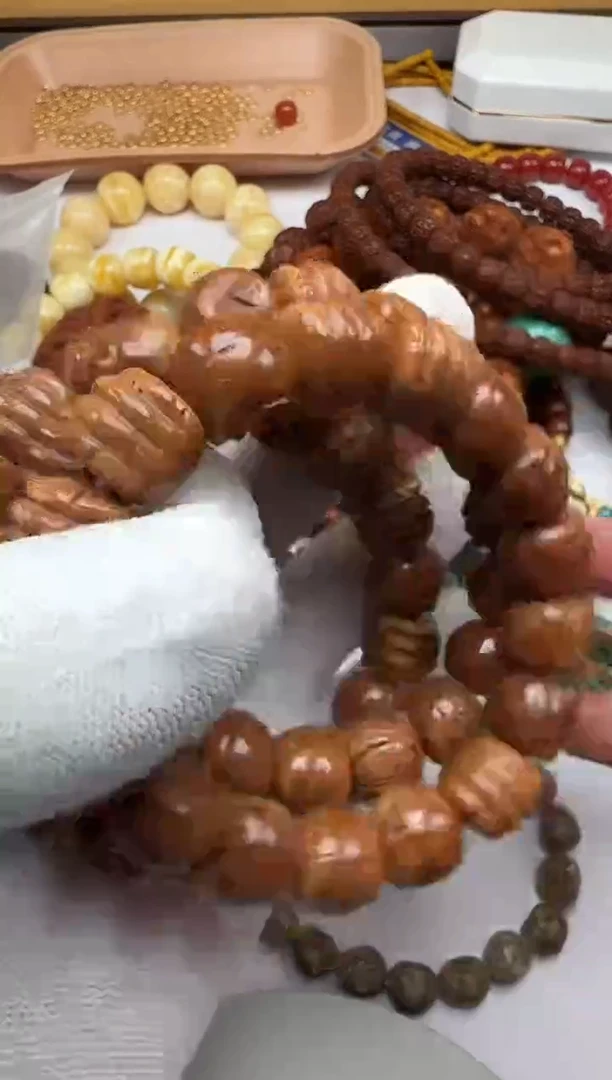 手串桃核桃核桃核