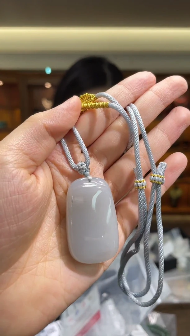 颈饰未镶嵌和田玉（多样性发一件）