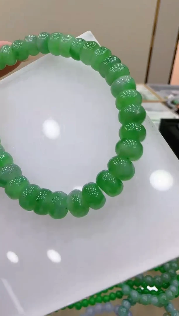 【闪购商品】翡翠手串未镶嵌团购多样性发一件