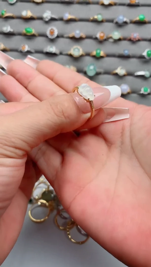 银S925镶嵌戒指翡翠.