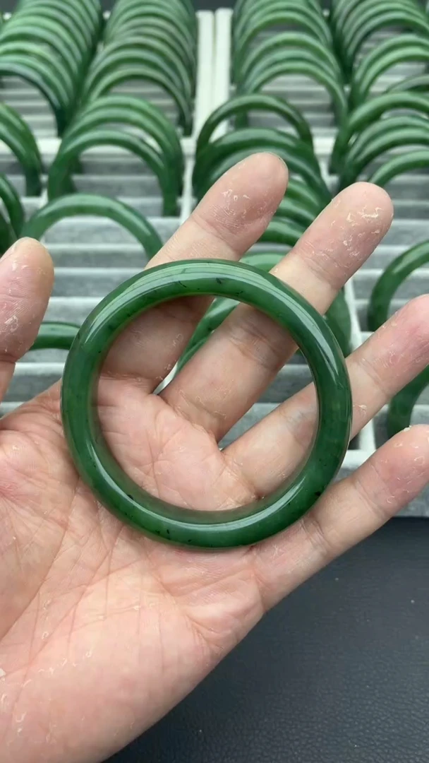 未镶嵌手镯和田玉（碧玉）30-58.6