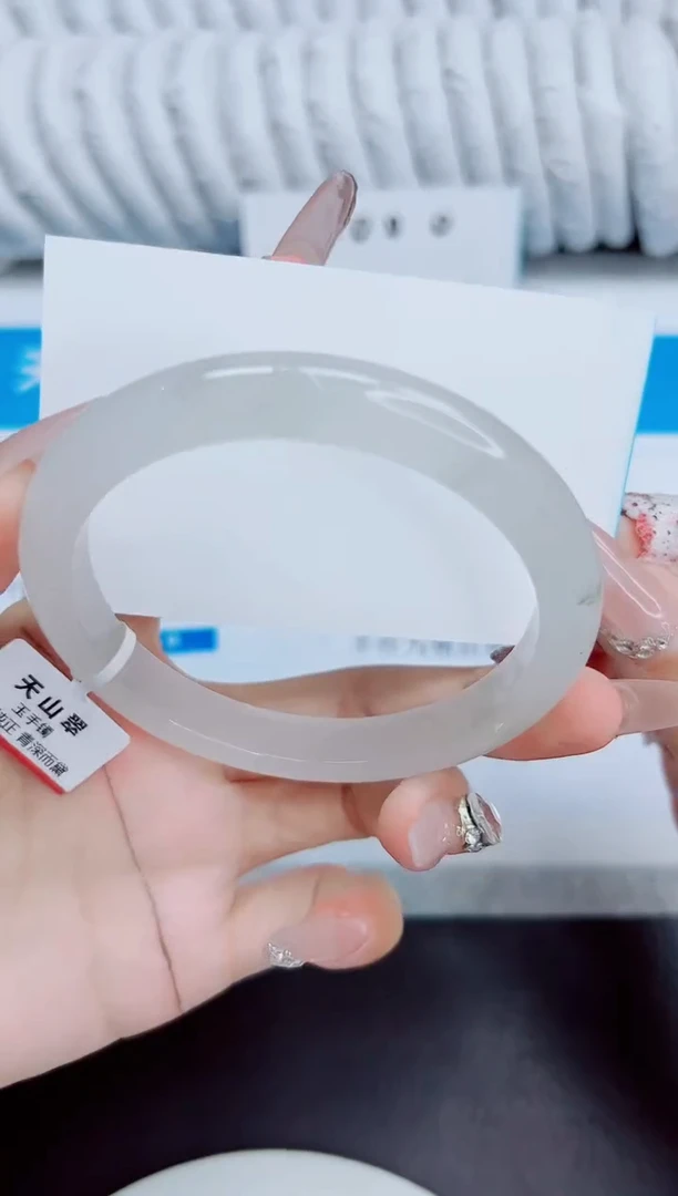 未镶嵌手镯石英质玉63/64