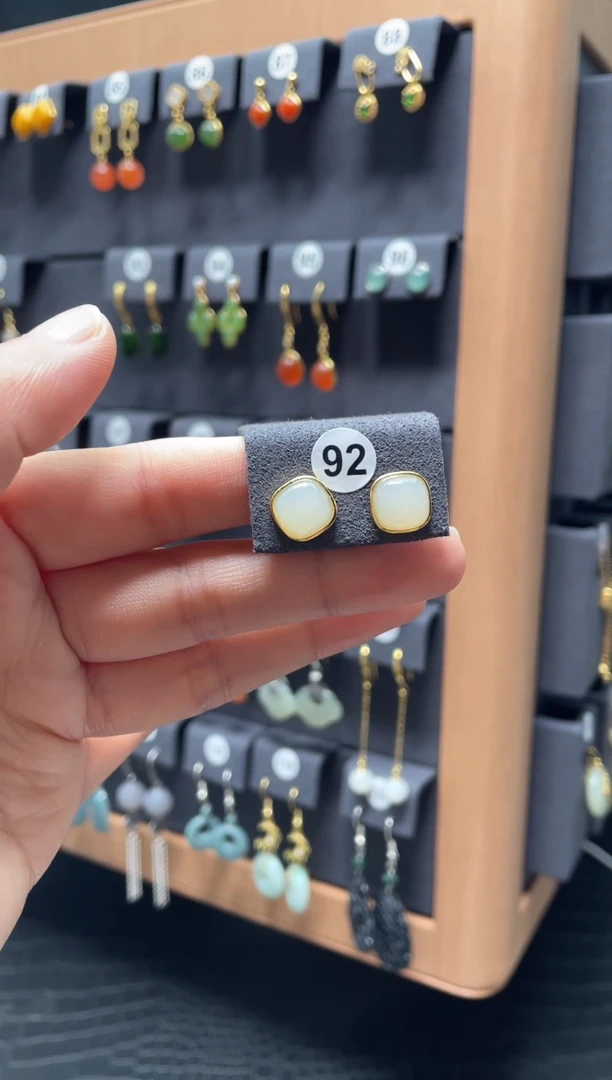 【闪购商品】和田玉耳饰银S925镶嵌0092