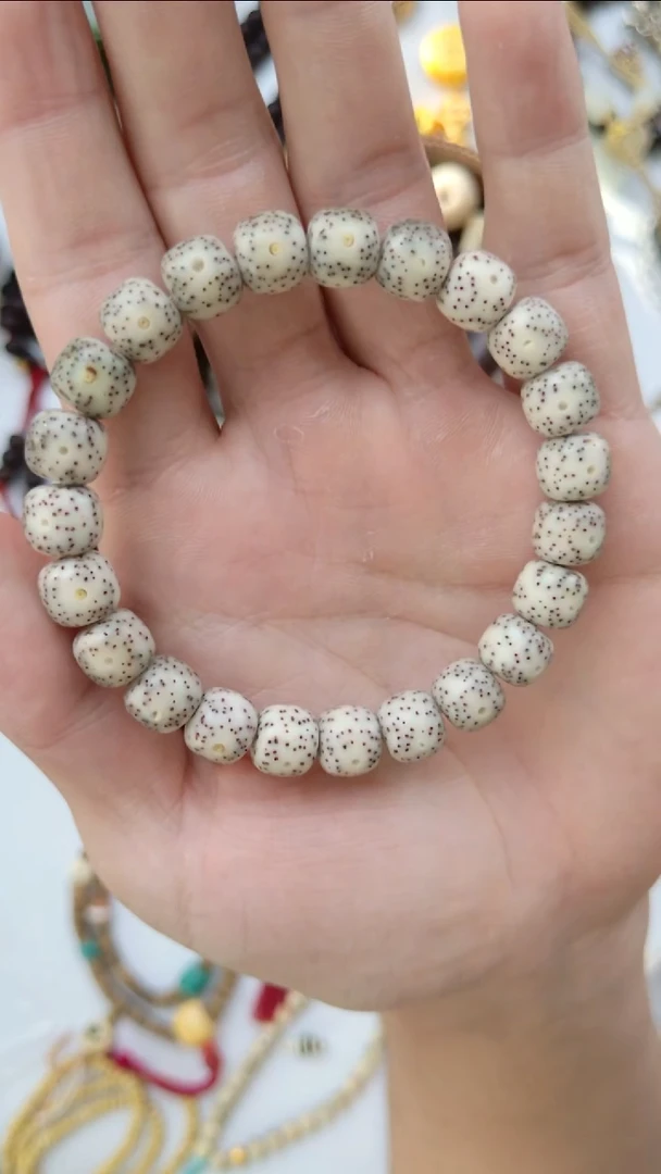 手串星月菩提石玉料奶奶灰正月通体细星1.0*9