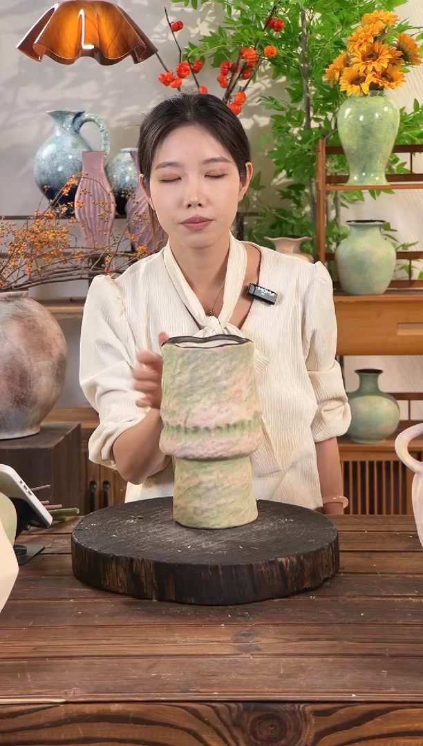 苔点绿-褶皱 陶瓷花瓶