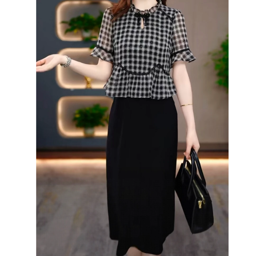 阔太太女装连衣裙气质显瘦洋气减龄时尚优雅收腰遮肉简约中长款
