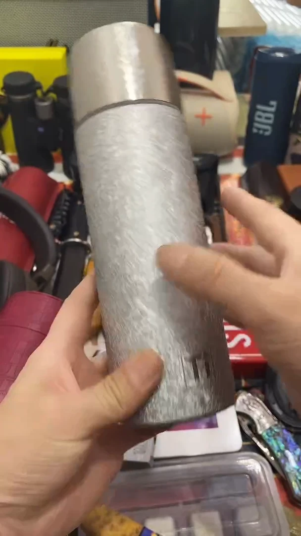 瓷片闪购商品 如图所示