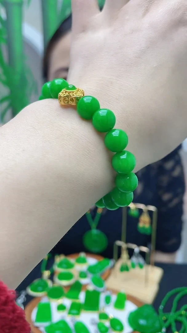 14K金镶嵌手链翡翠C157