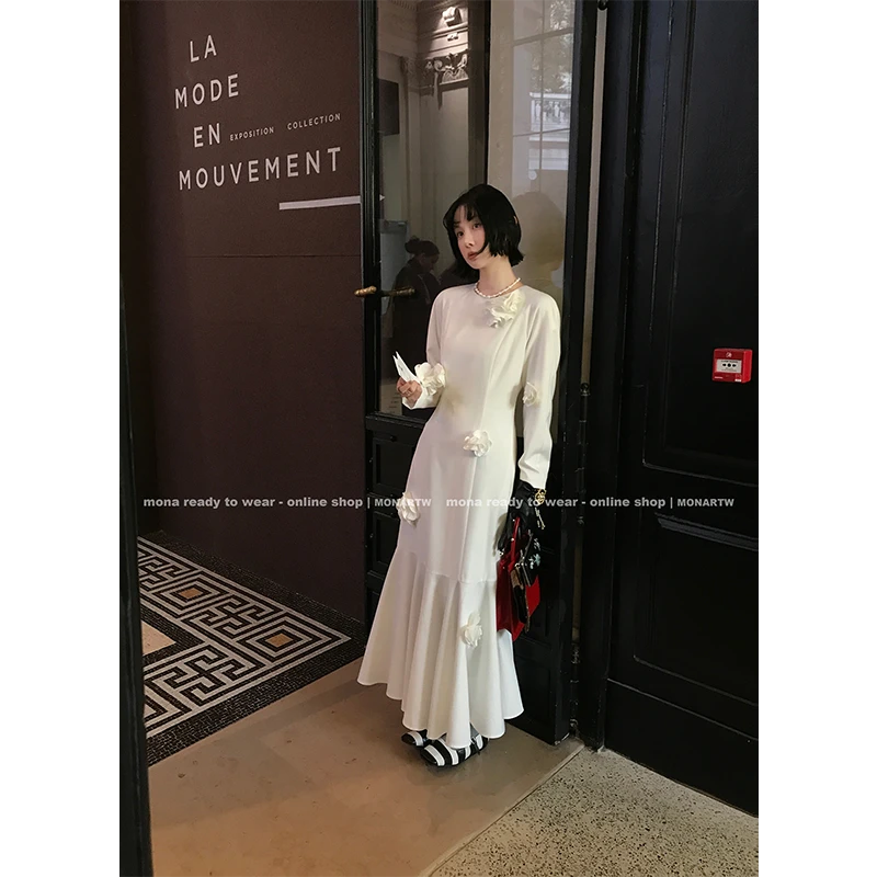 【Mona张绮贤】MONA 优雅气质花朵设计连衣裙 O125Q02843