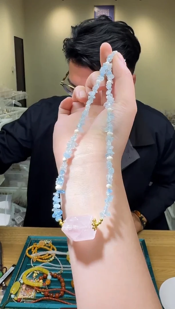 未镶嵌颈饰海蓝宝石多样性发一件 039