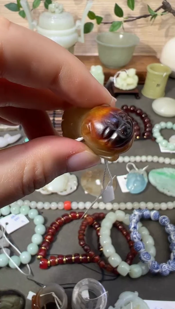 金侯****!8888888888