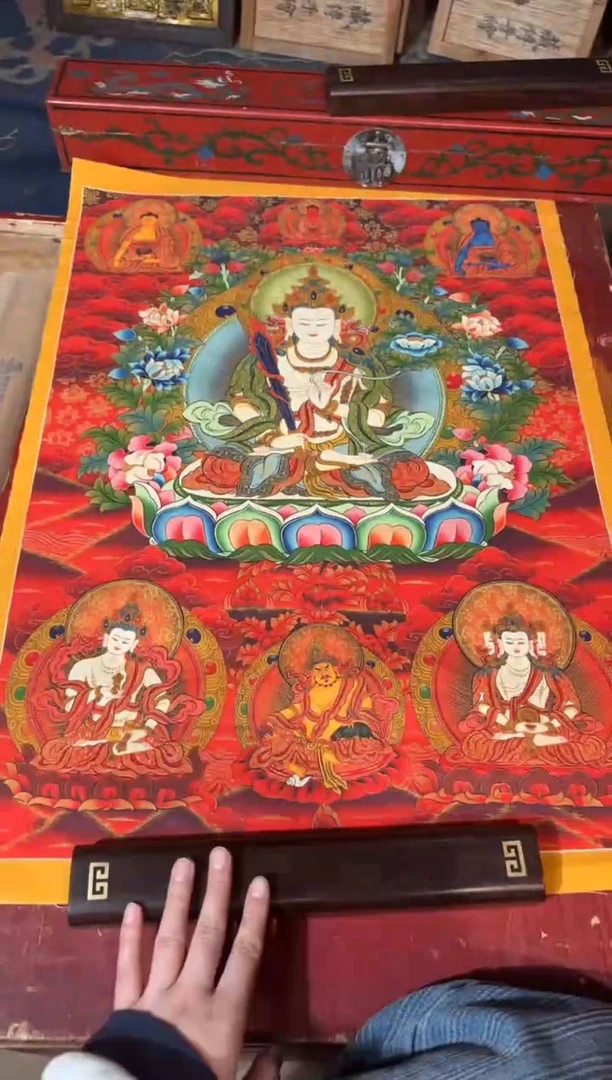 卷轴画龙妹的唐卡tk16