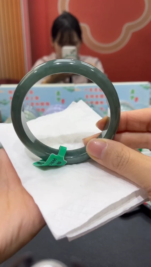 【闪购商品】翡翠手镯未镶嵌00004507