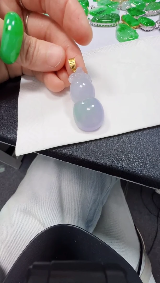 吊坠(不含链)18K金镶嵌翡翠3980