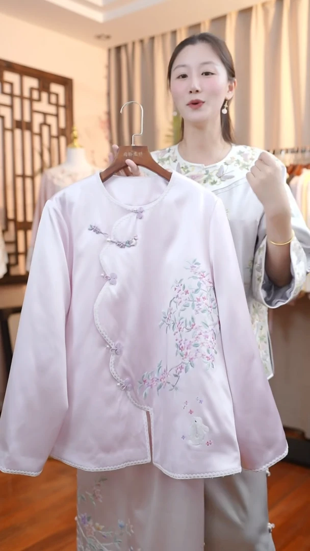 刺绣桑蚕丝非遗苏绣服饰定制