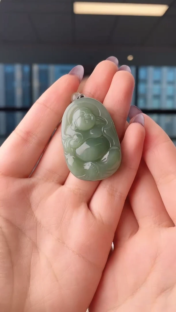 颈饰未镶嵌和田玉佛牌 无